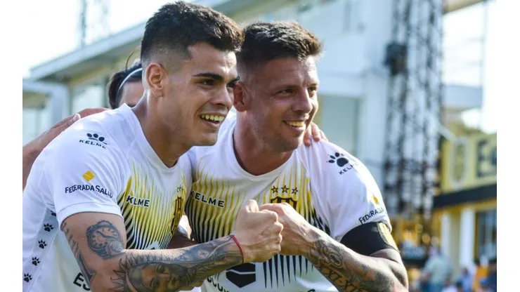 Fabricio Lenci en Olimpo de Bahía Blanca.