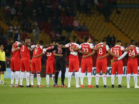 Tarjeta roja para Santa Fe: la crítica al club por el manejo de la crisis sanitaria