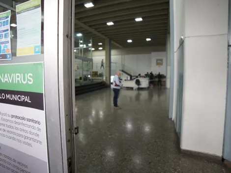 Es de la Cruz Roja y sus vecinos le dijeron que "no vuelva más"