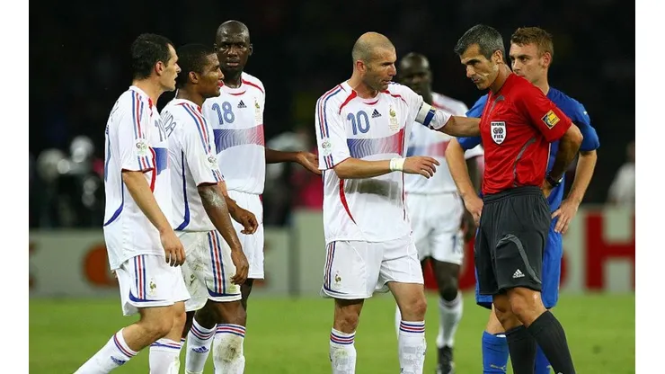 La recordada expulsión a Zinedine Zidane.