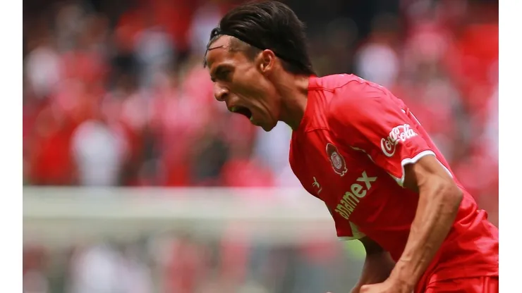 Lobos se siente en deuda con Toluca