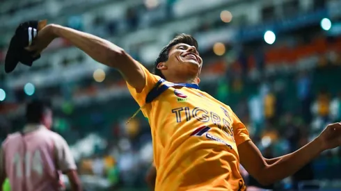 Quiere jugar: Damm advirtió a los directivos de Tigres