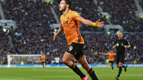 Los aportes que podría darle Raúl Jiménez al Tottenham.