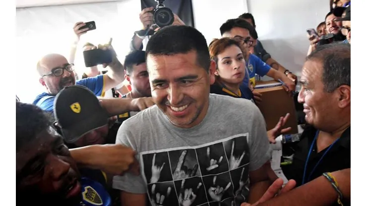 "Si me llama Riquelme, mañana mismo me subo a un avión"