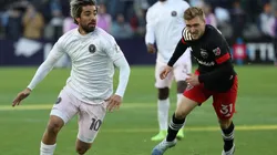 Pizarro confesó que estuvo cerca de pasar la cuarentena dentro de un carro