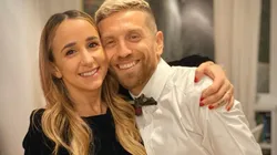 El número uno: Papu Gómez subió foto del 2006 "comiendo un sánguche de bondiola en la Costanera" con su pareja