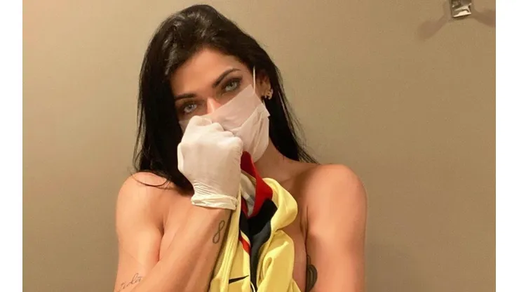 Suzy Cortez prometió desnudarse frente al Estadio Azteca si América sale campeón este año