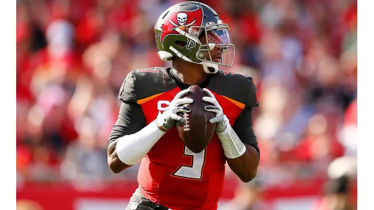 Jugador de la NFL se casó en plena cuarentena