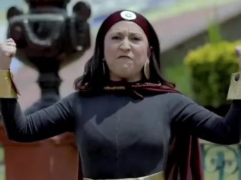 ¡Atención Marvel! Alcaldesa de Metepec se disfraza de heroína y sale a combatir el Coronavirus