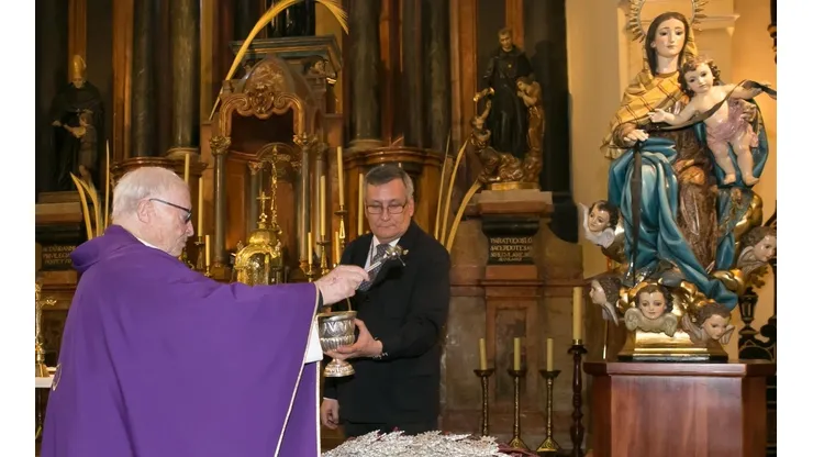 La misa de Lunes Santo se realiza en decenas de países.