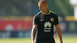 Darío Benedetto confesó en qué gastó su primer salario.