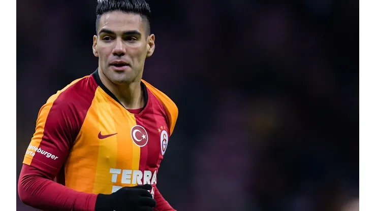 Falcao sale al paso de los rumores sobre una transferencia y habla de su futuro