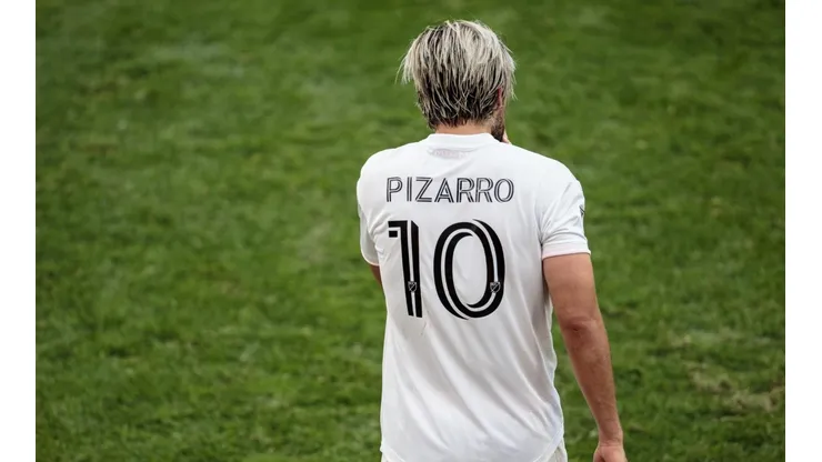 Mexicanos en el FIFA 2020