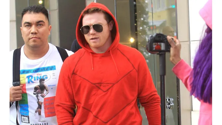 Canelo Álvarez se rebela ante Golden Boy Promotions