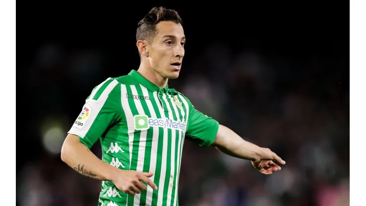 La insólita recomendación del DT de Betis a Guardado, Lainez y Rodríguez