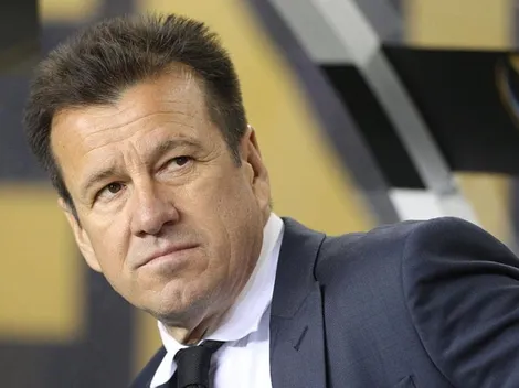 Para aplaudir e imitar: Dunga donó 10 toneladas de comida y 2000 pañales