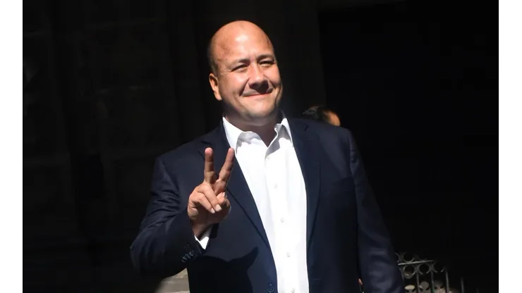 El gobernador de Jaslisco anotó a lo Dos Santos.