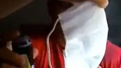 Capos totales: estos bomberos demostraron por qué no se deben usar barbijos caseros