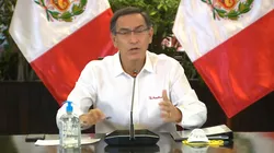 Vizcarra hizo el anuncio cerca al mediodía.