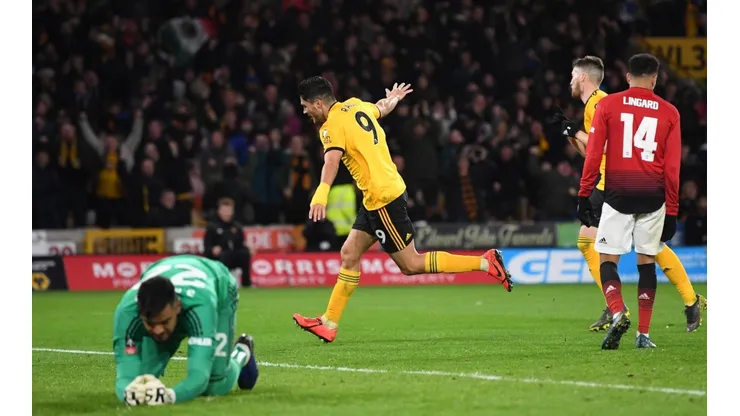El tremendo lujo de Raúl Jiménez que presumieron los Wolves