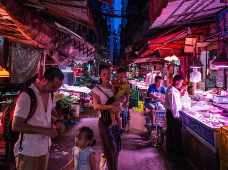 En plena pandemia, una ciudad de China prohíbe comer perros y gatos