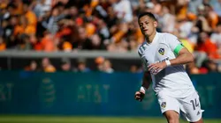 Chicharito Hernández será padre por segunda vez.
