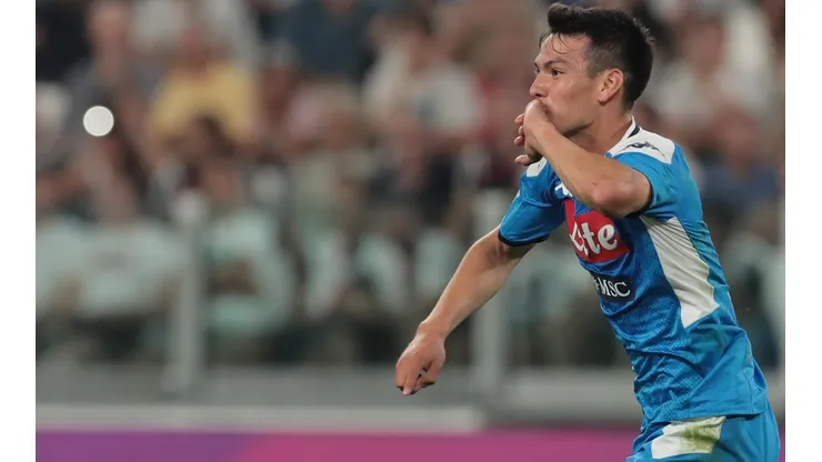 Chucky Lozano fue respaldado por el gerente ejecutivo de Nápoli.