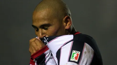 El chileno mostró su colección playeras de la Liga MX.