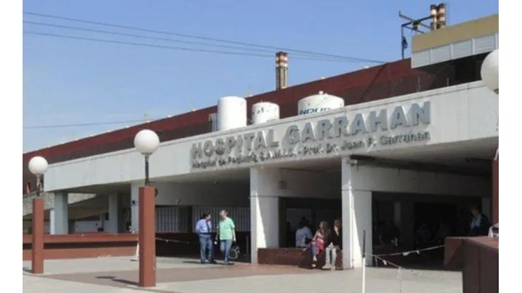 Un médico del Garrahan dio positivo de coronavirus y puso en aislamiento a otros 15