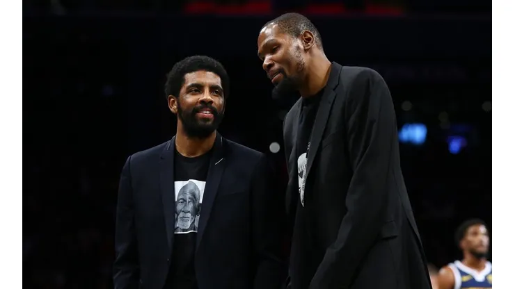 Kyrie Irving y Kevin Durant imponen condición a Nets para el nuevo entrenador