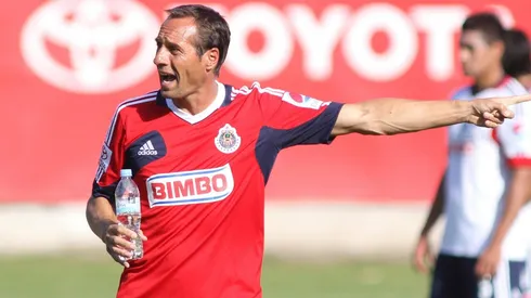 El extécnico de Chivas que quiere cambiar la filosofía de Grecia