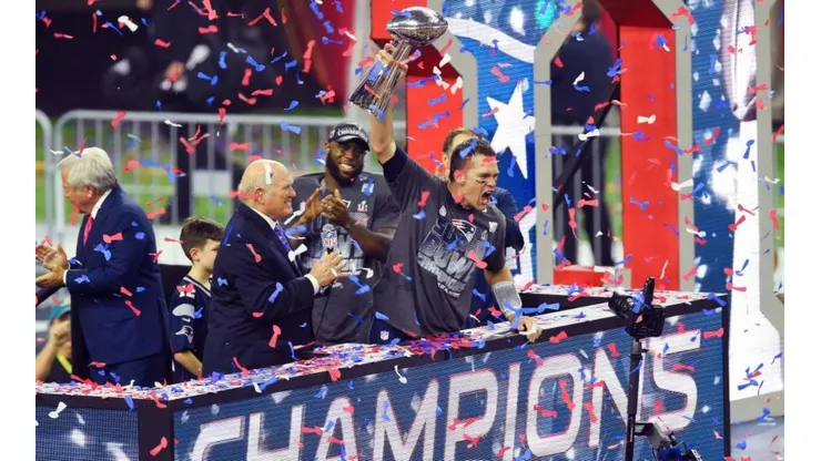 ¿A qué no adivinas que hace Brady en cuarentena? Recordó histórica remontada