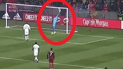 Video: recordemos la atajada descomunal de Steve Clark en la MLS