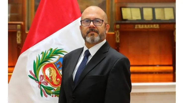 Victor Zamora juramentó el 20 de marzo.