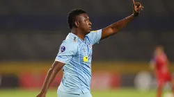 Cifuente dejó Católica