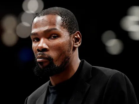 Así está lidiando Kevin Durant con su caso de coronavirus