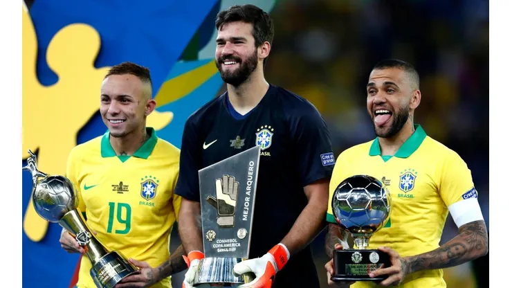 Verón hace soñar a Estudiantes con un crack de Brasil: "Tampoco me cuesta mucho pedir el teléfono y llamarlo"