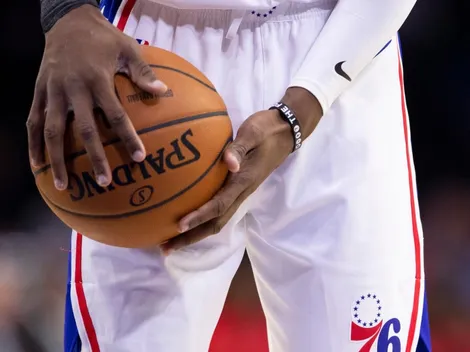 Jugadores de la NBA y WNBA se activan en las redes