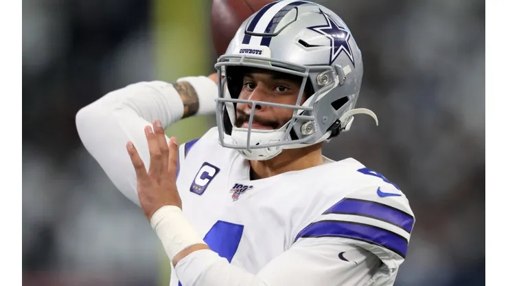 Los Cowboys reanudan conversaciones contractuales con Dak Prescott