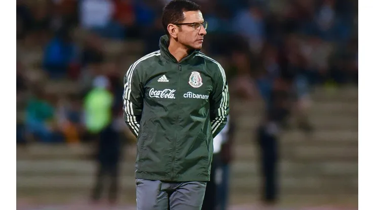 Lozano: "Si no permiten que juegue la categoría 1997, nos afectará"