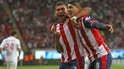 Alan Pulido saludó a Orbelín Pineda en el día de su cumpleaños.