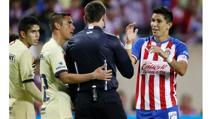 VAR, el gran "beneficio" para el América y Chivas