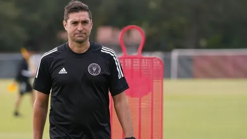 Diego Alonso pretende que sus futbolistas no pierdan estado físico.