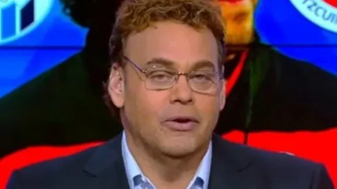 Aficionados le recuerdan a Faitelson su pelea con Blanco