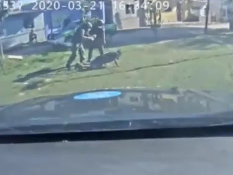 Video: en plena cuarentena se juntaron a jugar al fútbol y dos terminaron presos