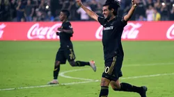 Carlos Vela y un verdadero golazo.