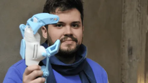 No dejaron entrar al país a Gino Tubaro y se descargó por Twitter: "Tengo ganas de llorar"