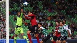 La mejor atajada de Sánchez, la mejor prosa de nuestro futbol.