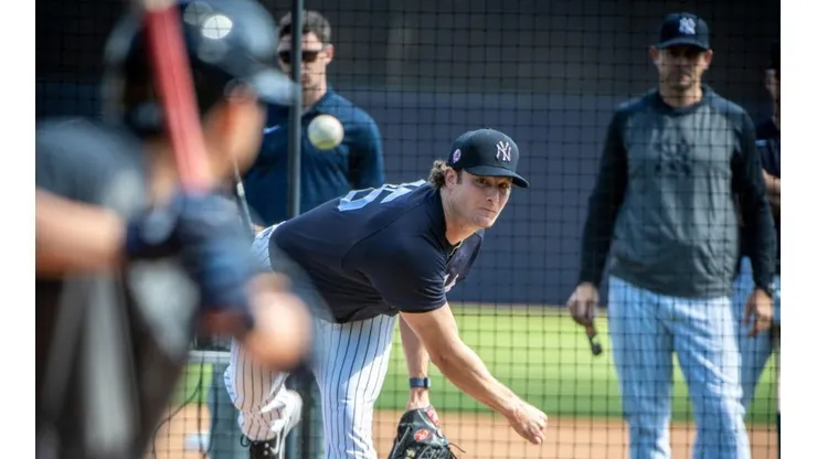 Yankees no paran entrenar, pero establecen limitaciones por el Coronavirus