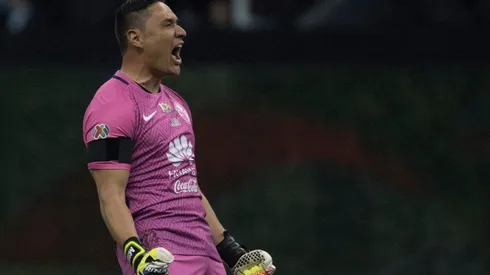 Moises Muñoz divirtió a la afición del América.